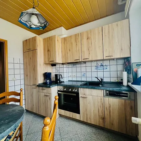 Korte Apartment *